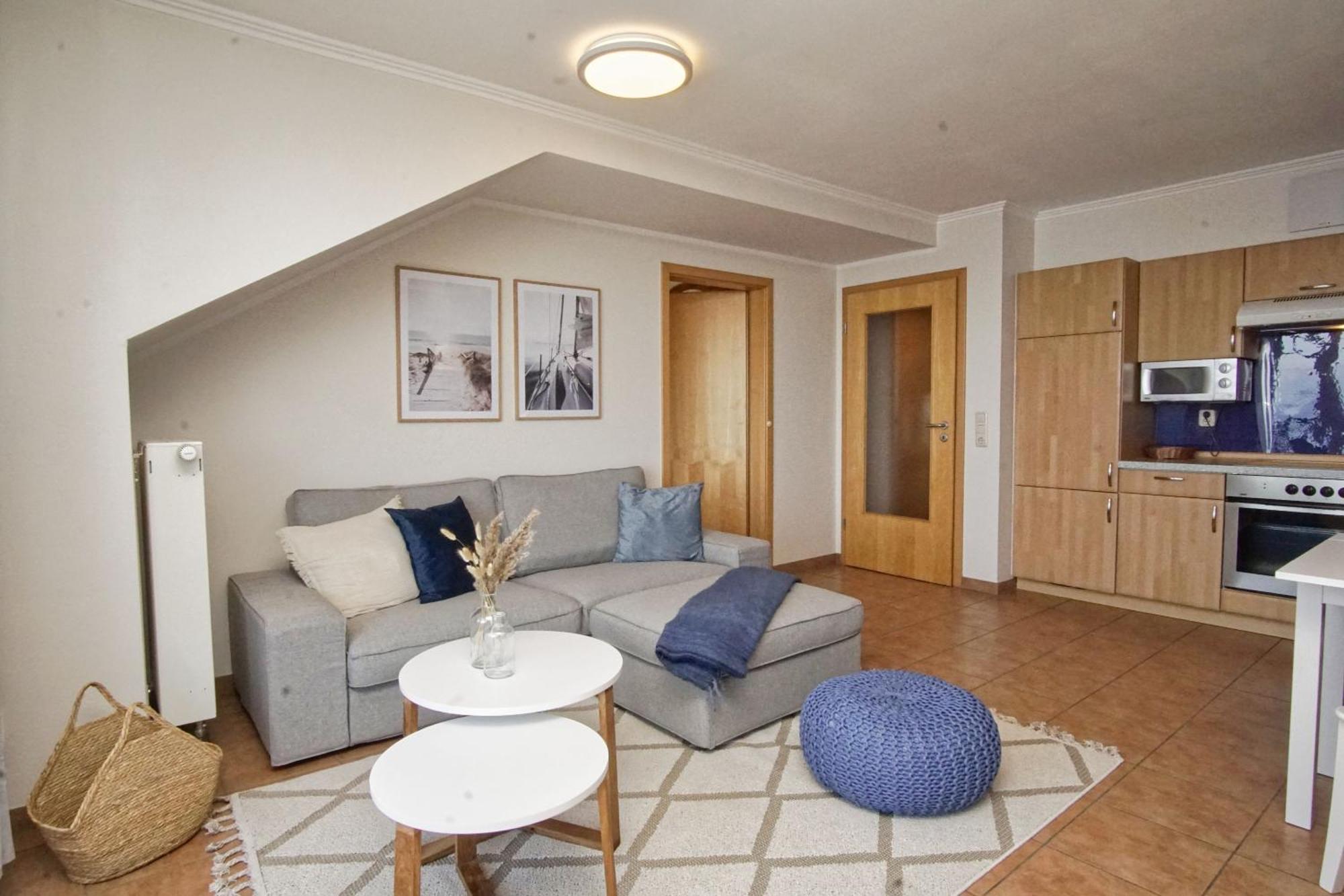Ferienwohnung Mit Traumhaftem Meerblick - Haus Am Meer Fewo 11 Lohme Exterior foto